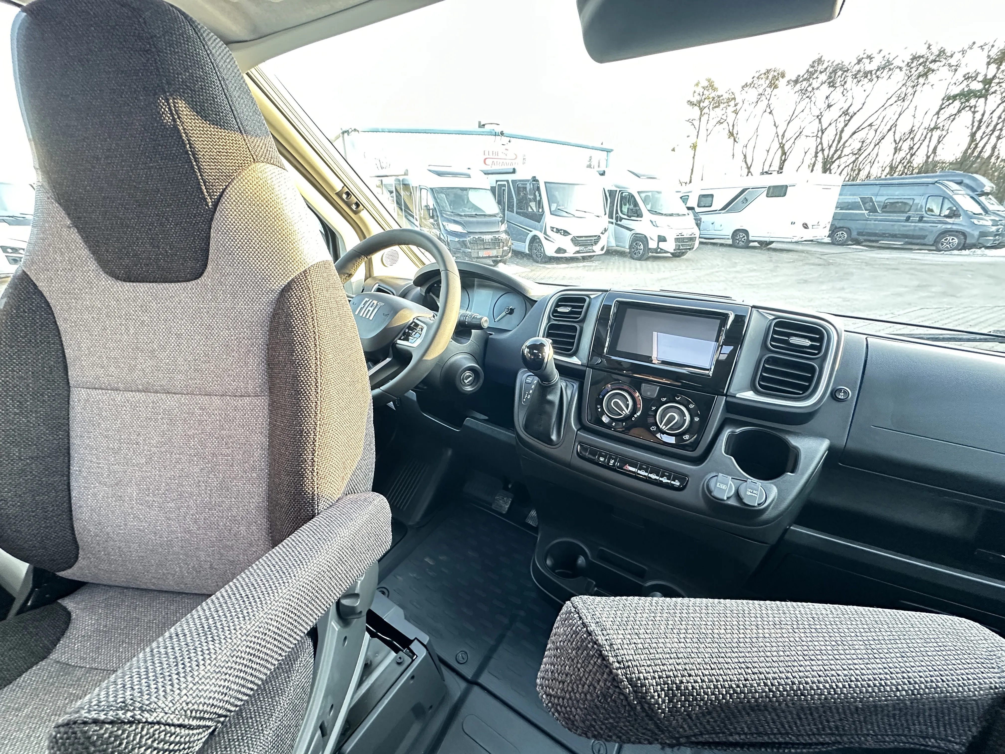 Knaus boxlife 630 5003 (24).JPG