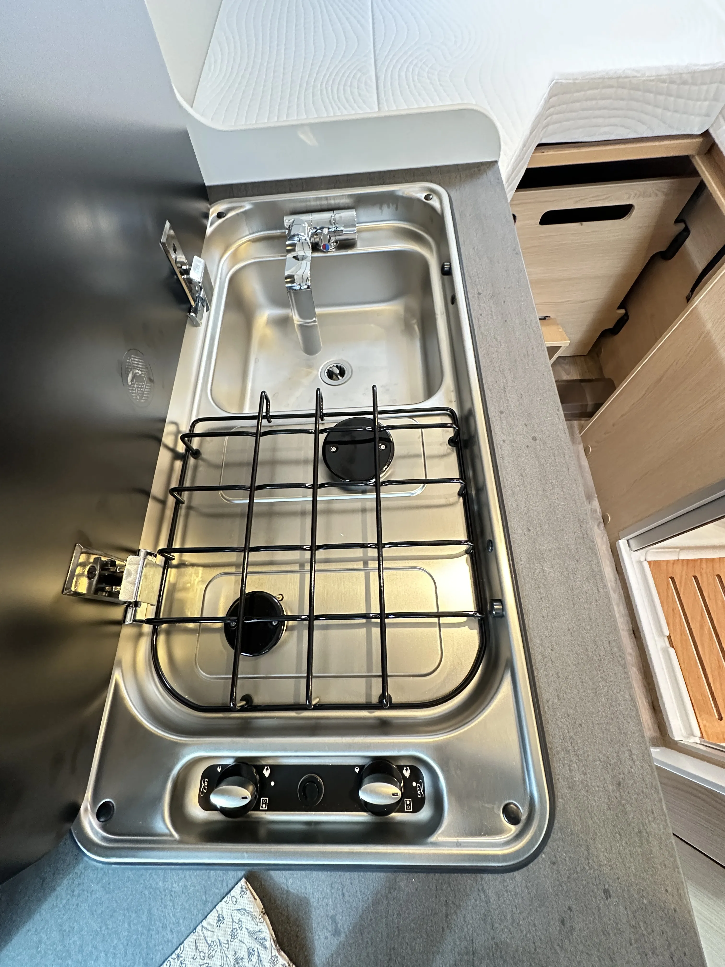 Sunlight Cliff 640  - 5033 (8)8.webp