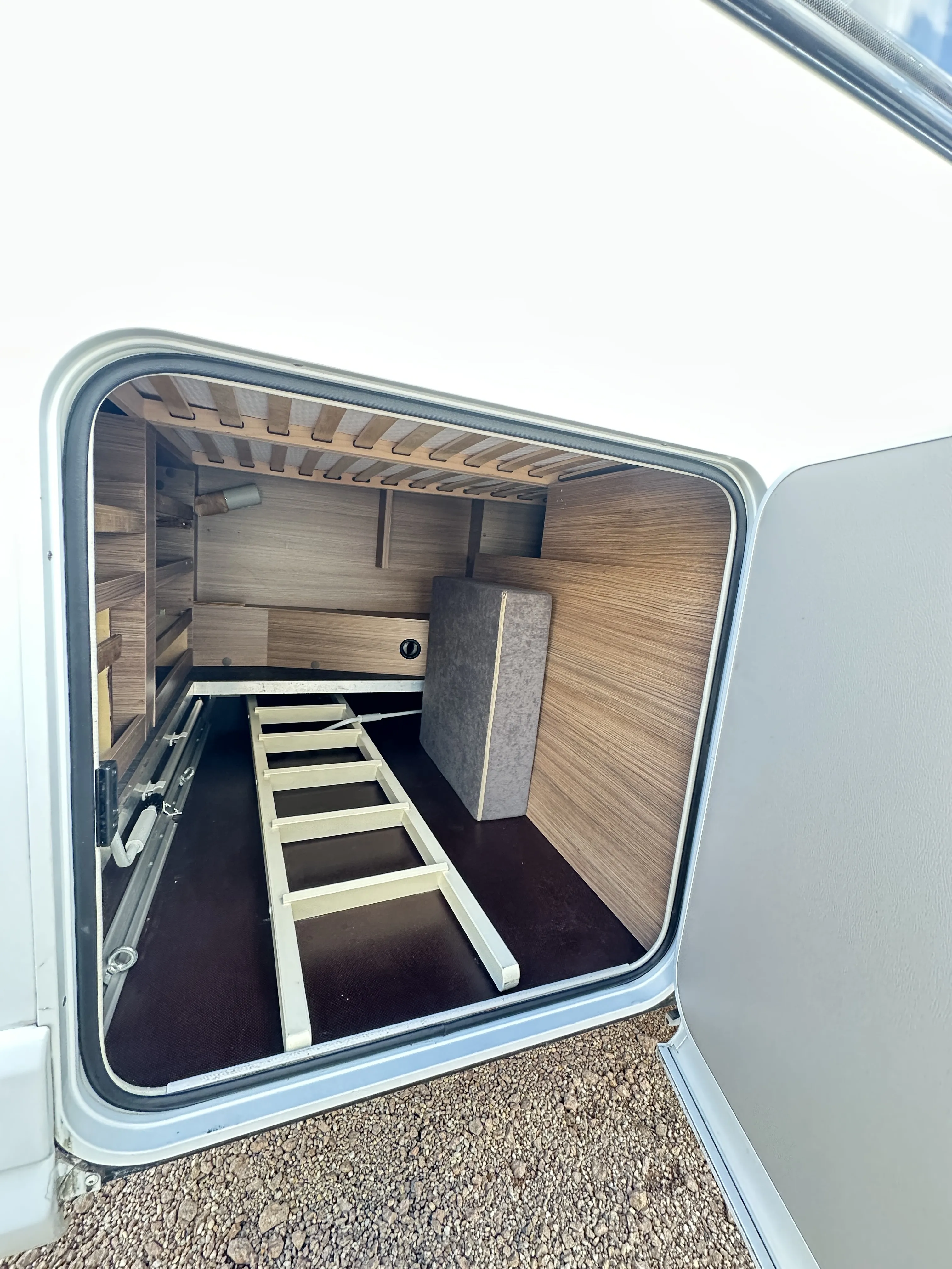 Knaus Live Wave 650 MF gebr. 5067 (22)2.webp