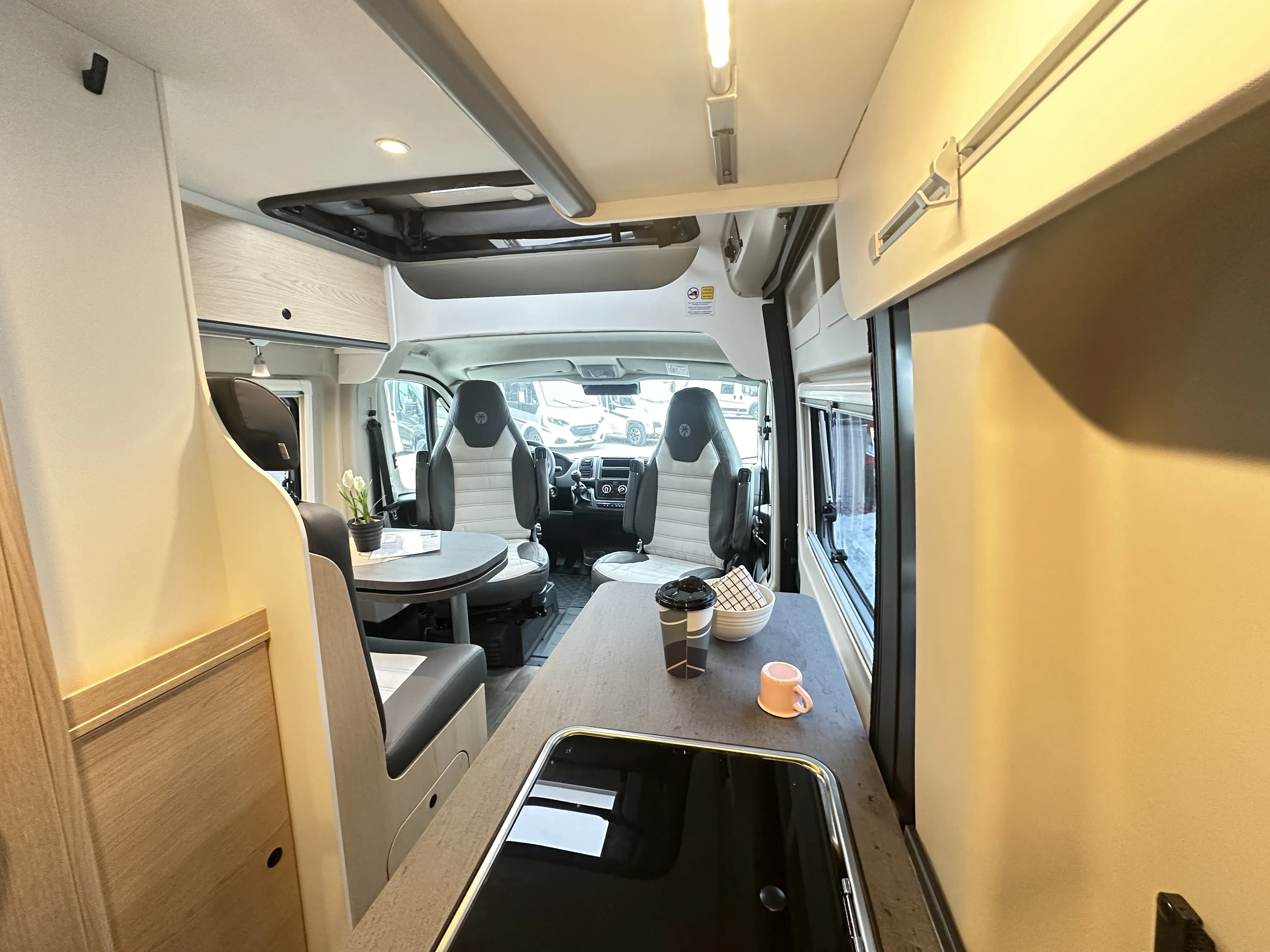 Sunlight Cliff 600 - 5025 (4).44332797.JPG