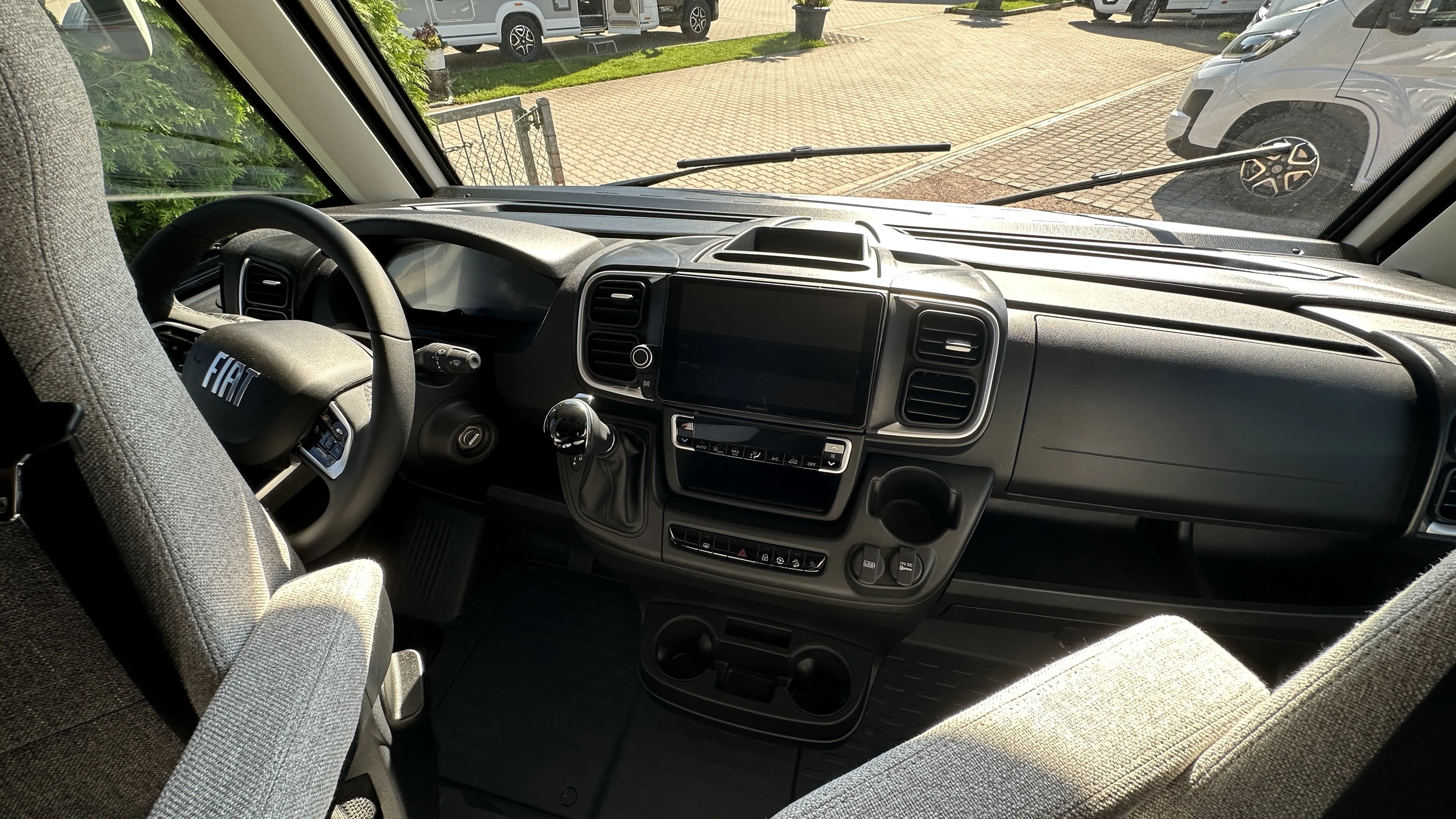 Knaus live I 700 MEG 5236 (14).JPG
