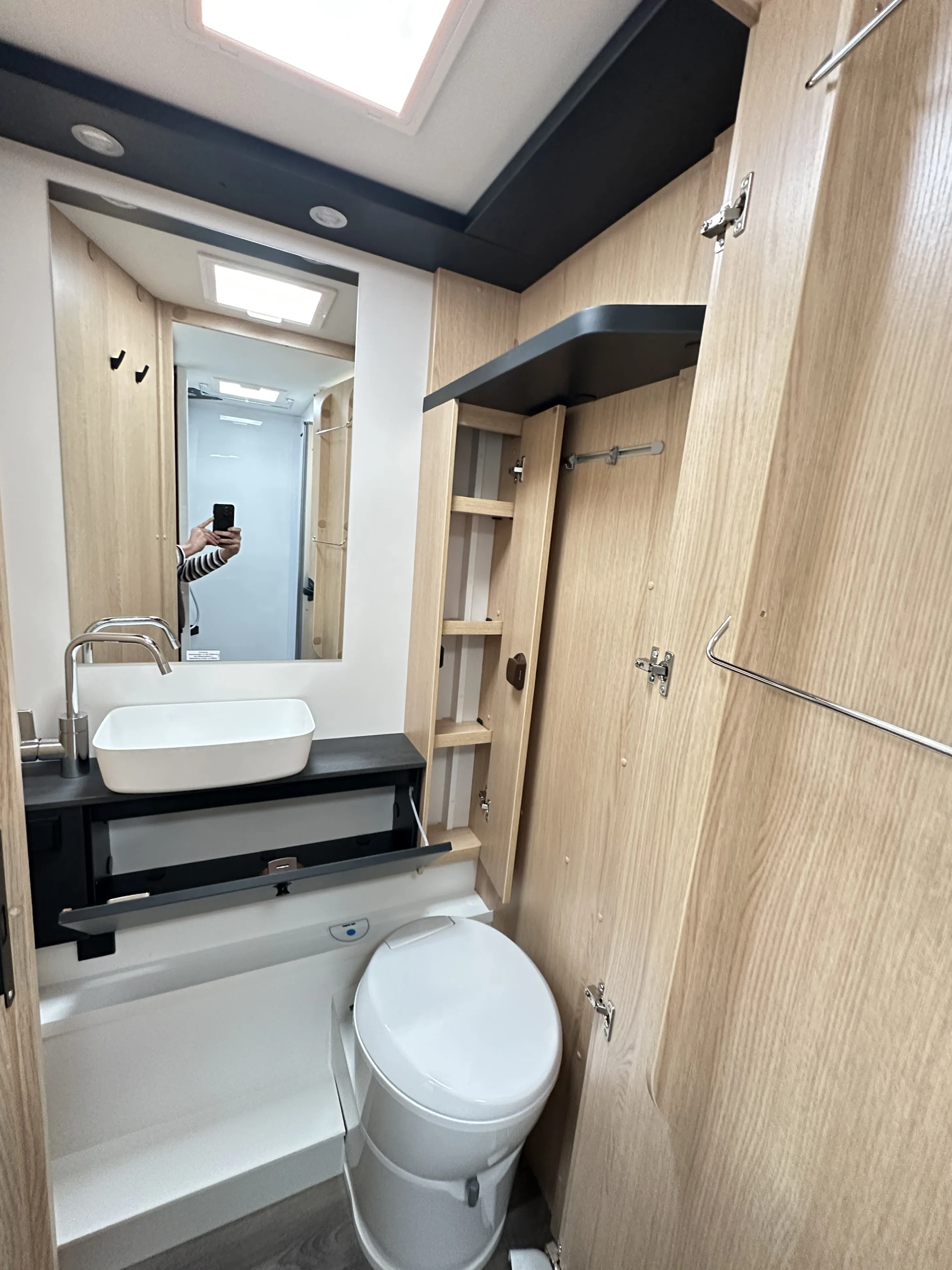 Sunlight T68 C 5031 (23).JPG