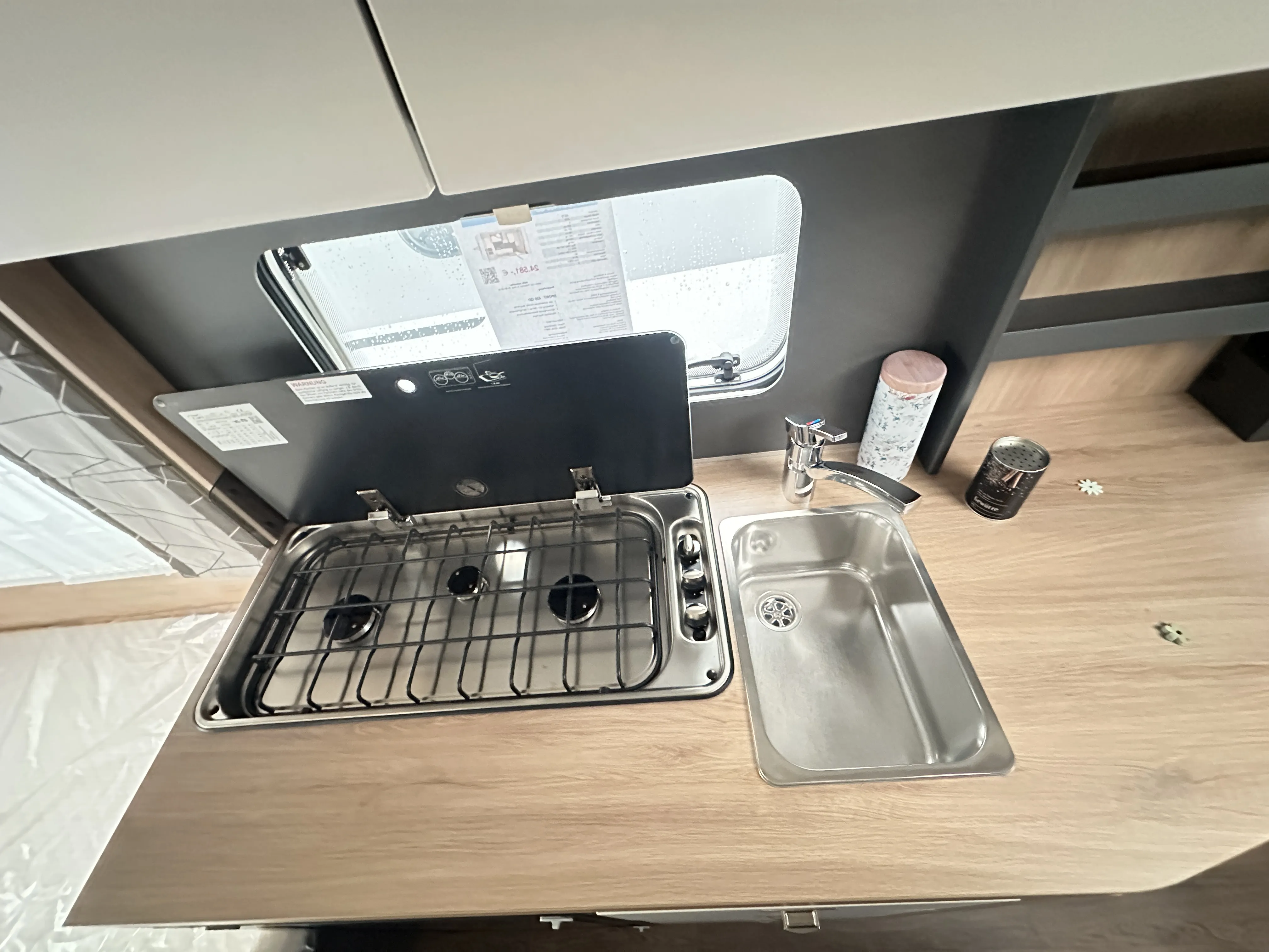 Knaus sport 420 QD 4970 (15).JPG