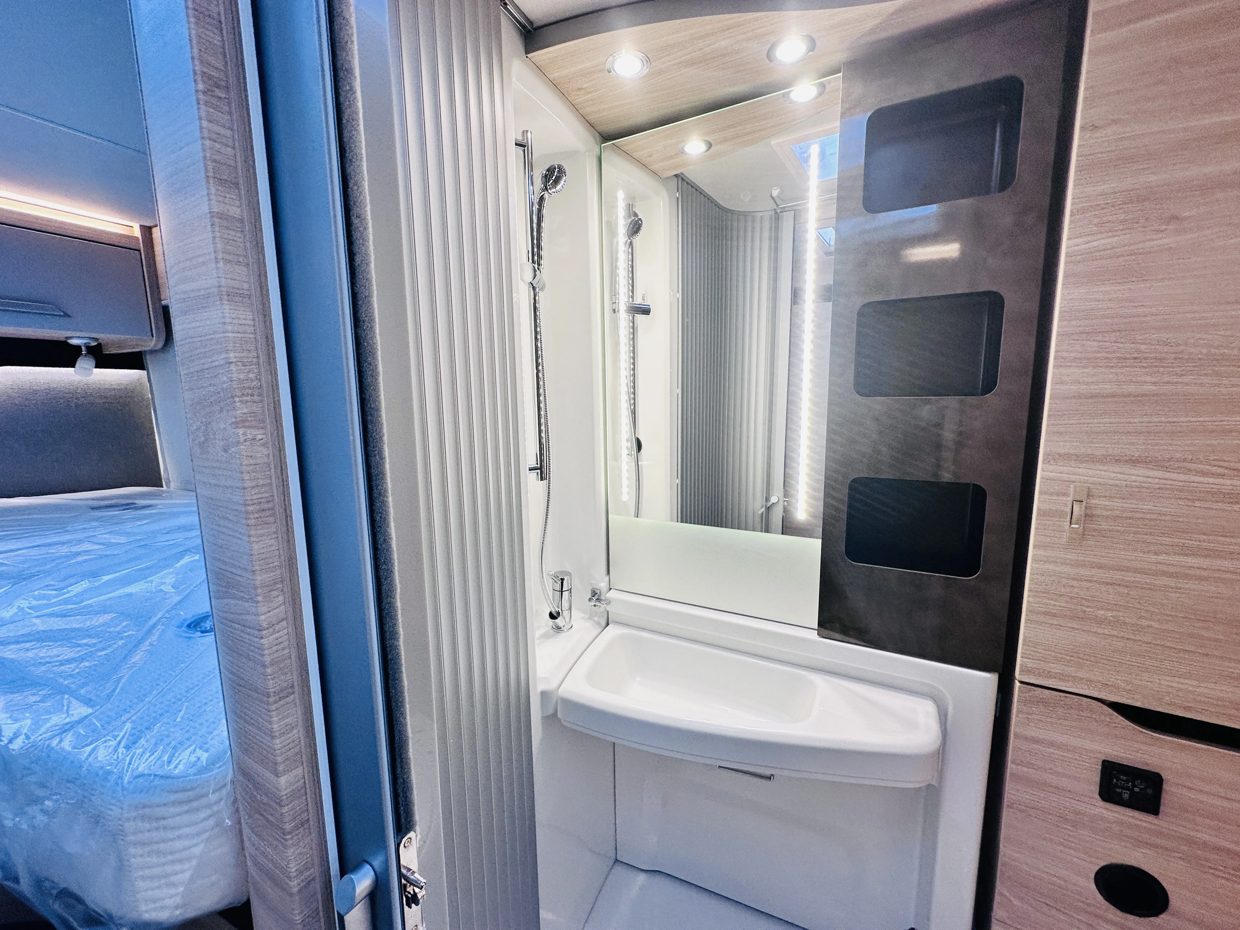 Knaus Van ti plus 650 MEG 4974  (13).44053305.JPG