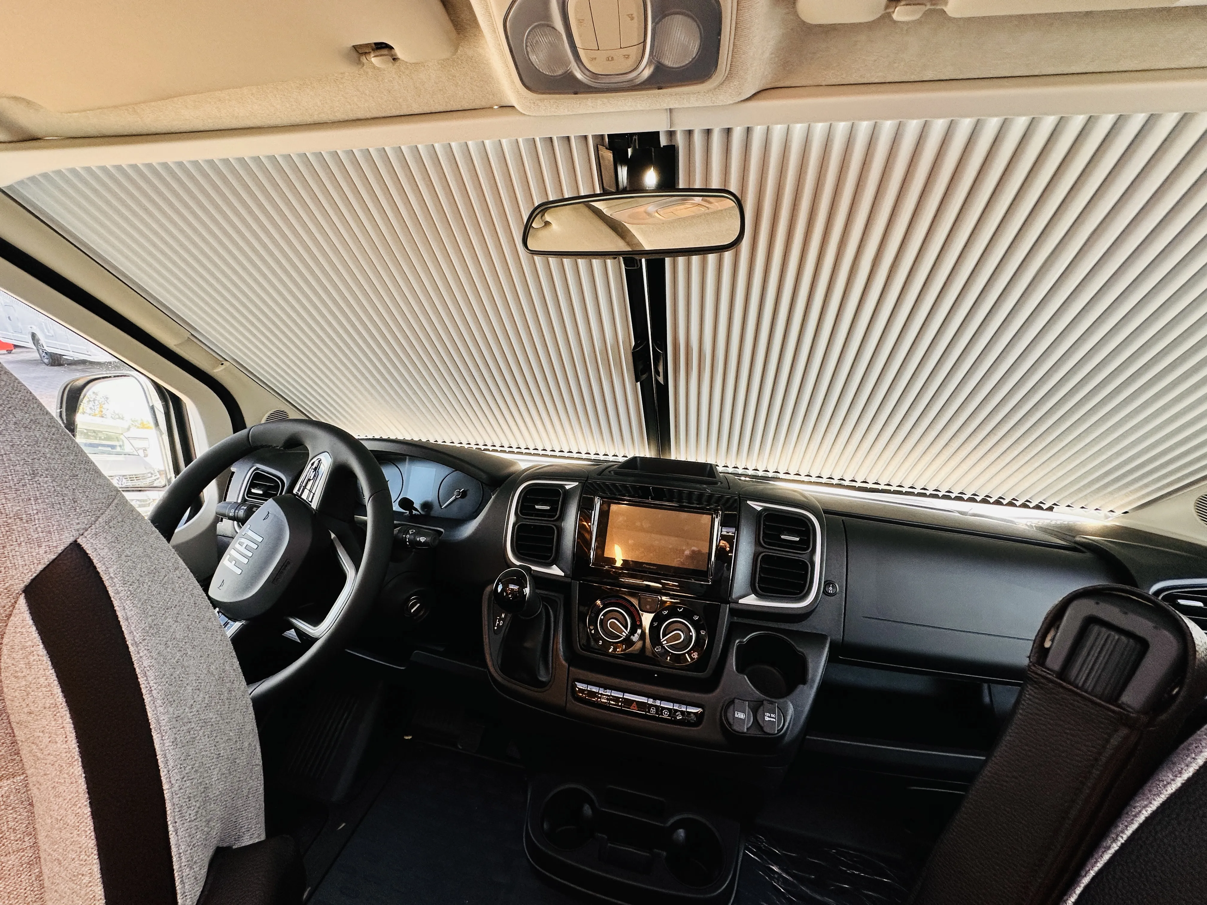 Knaus Sky Ti 700 MEG 4985  IC ( (19).43821241.JPG