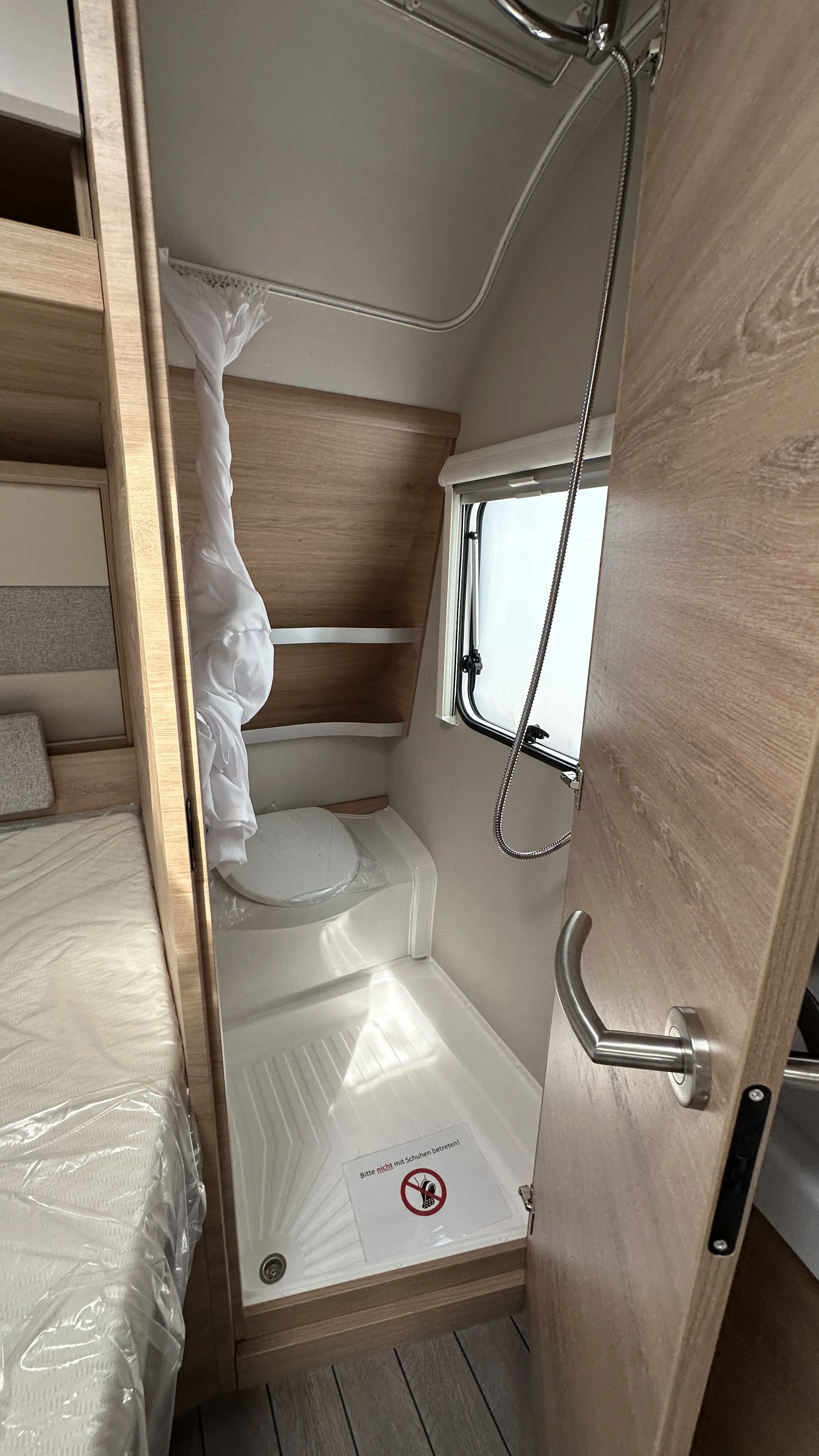 Knaus SW 450 FU 5141 (15).JPG