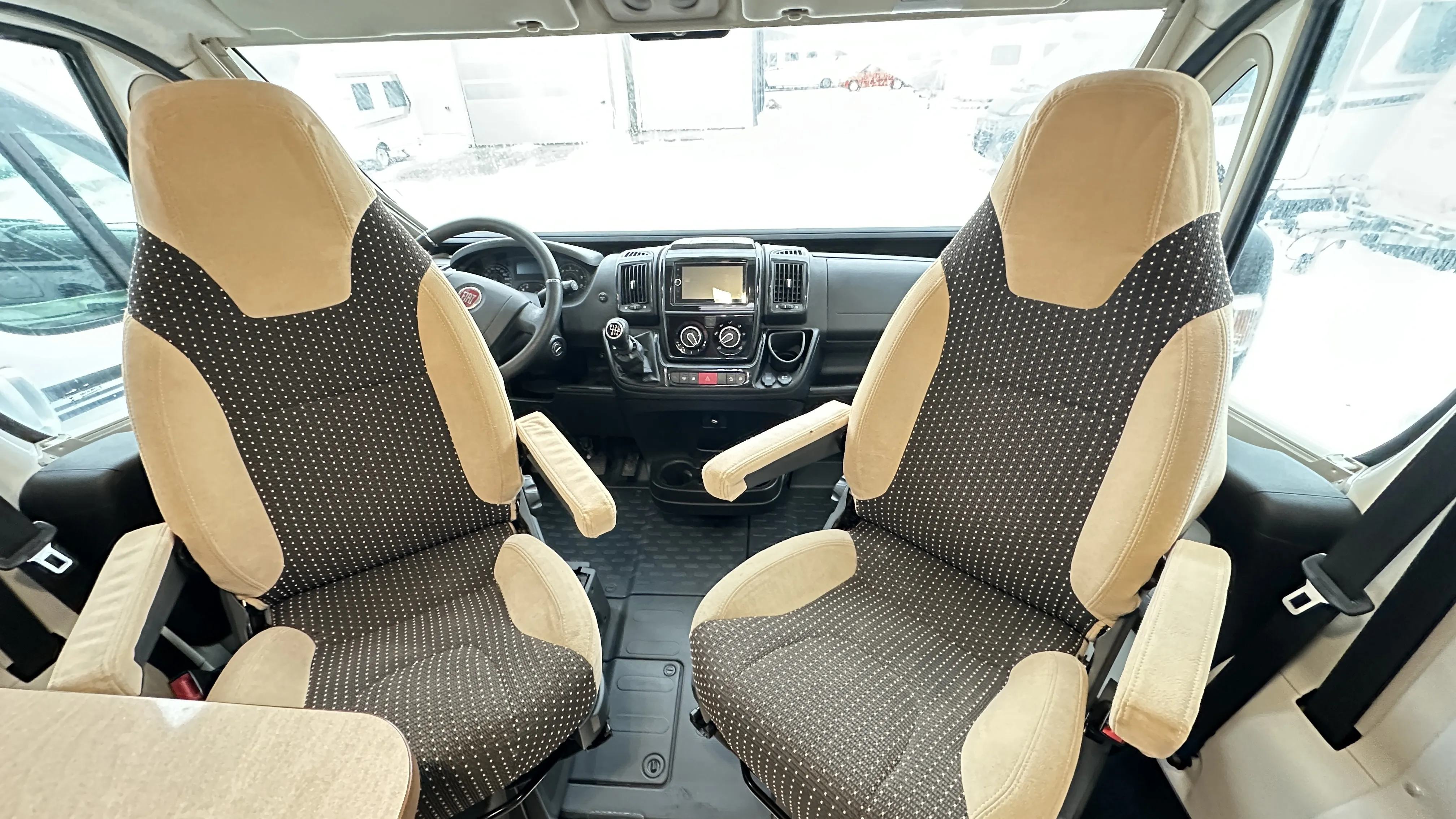 Miller Toronto 690  - 5029 (4).JPG