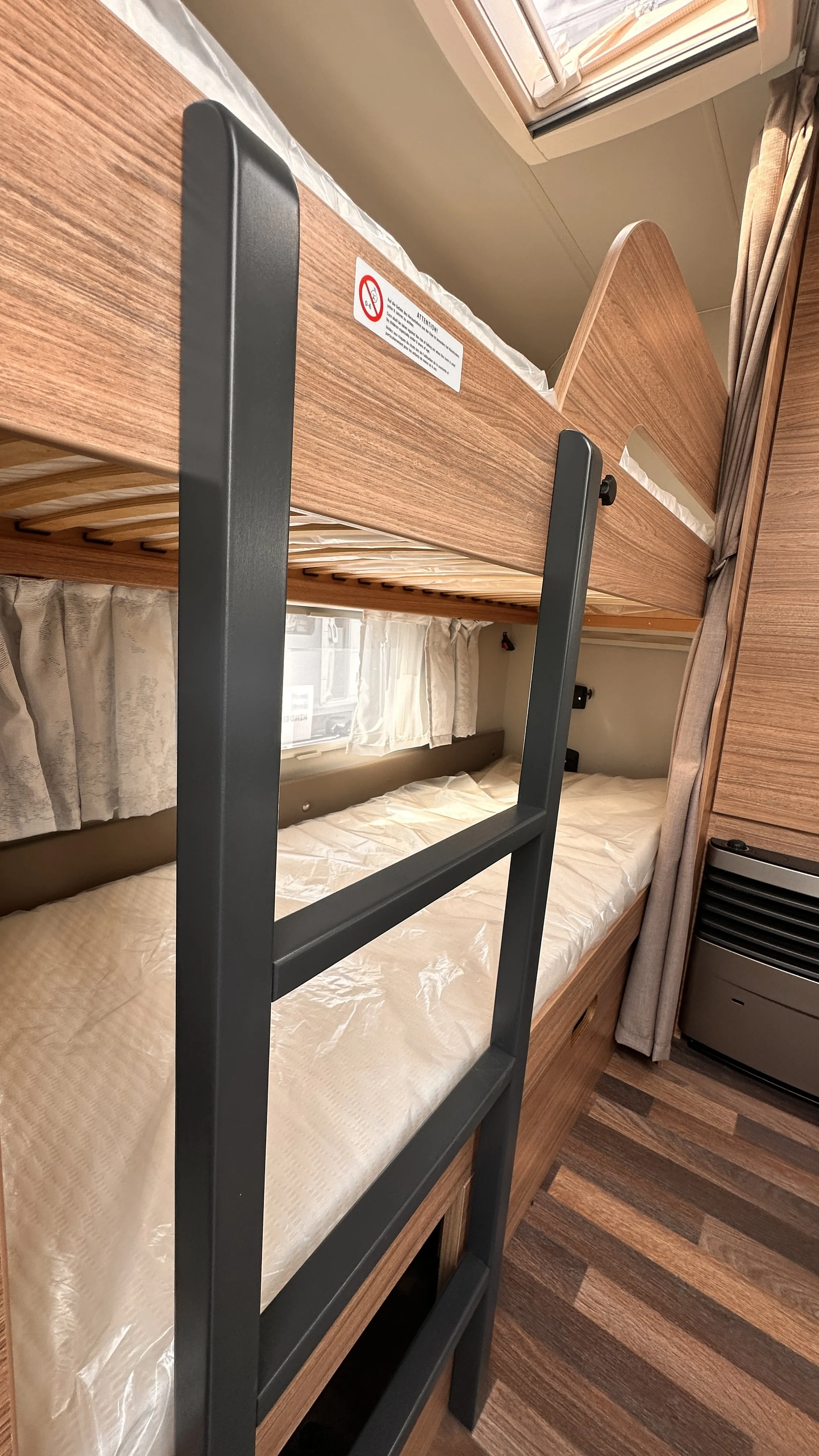 WB CaraOne 500 FDK 4727 (17).JPG