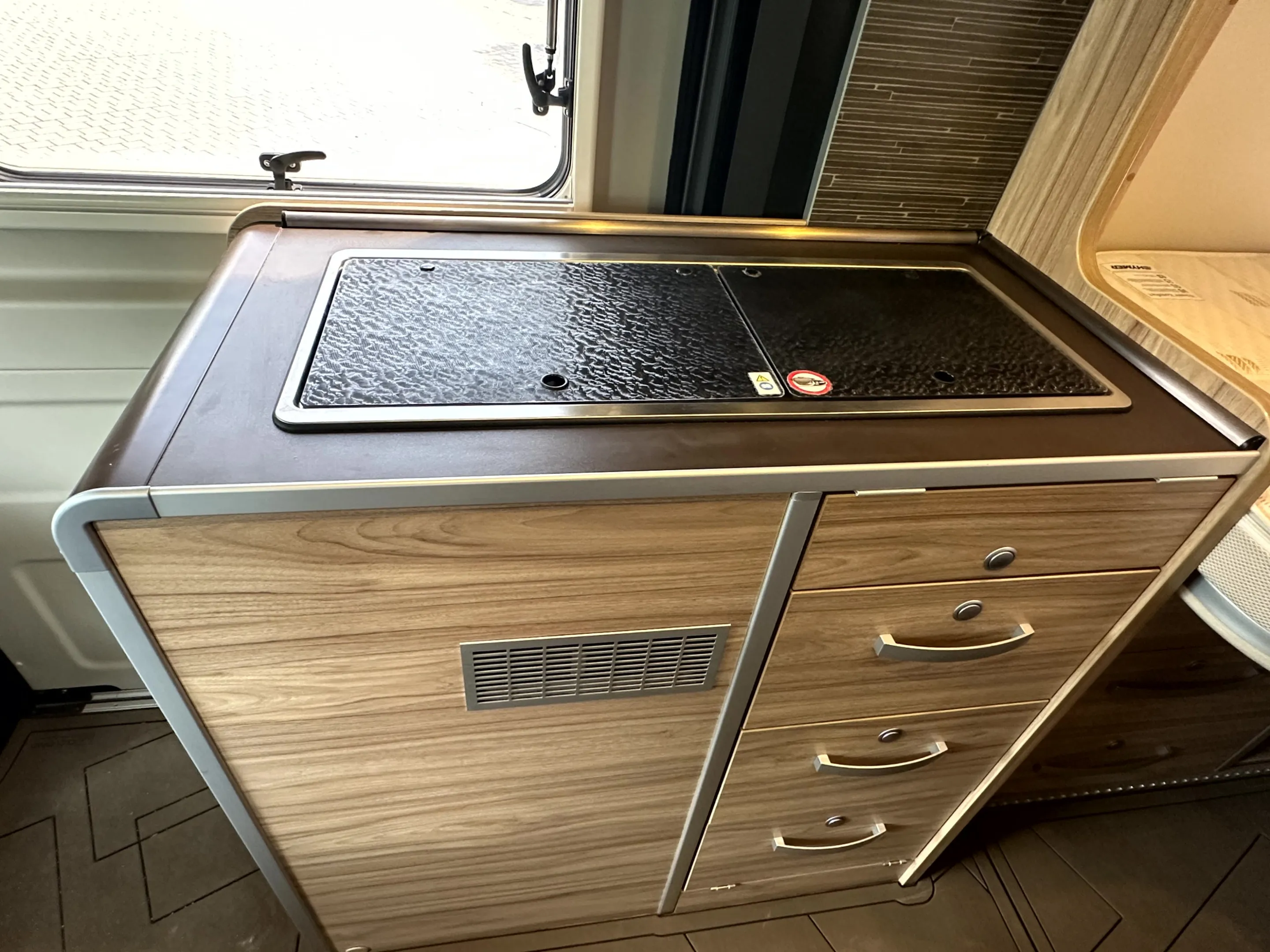 278837_18_274bb581.46257434.jpg