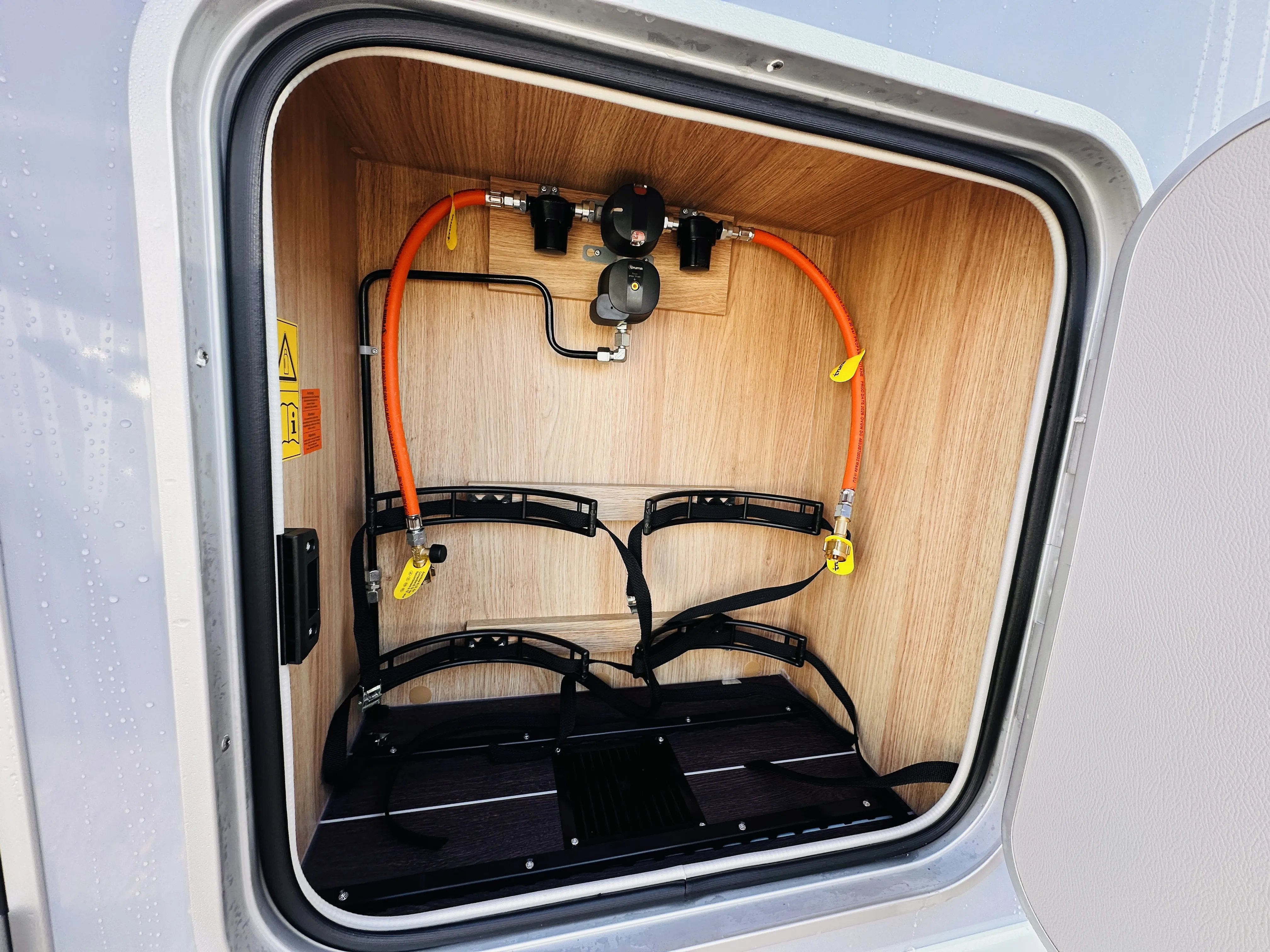 Knaus Sky Ti 700 MEG 4985  IC ( (21).43821237.JPG