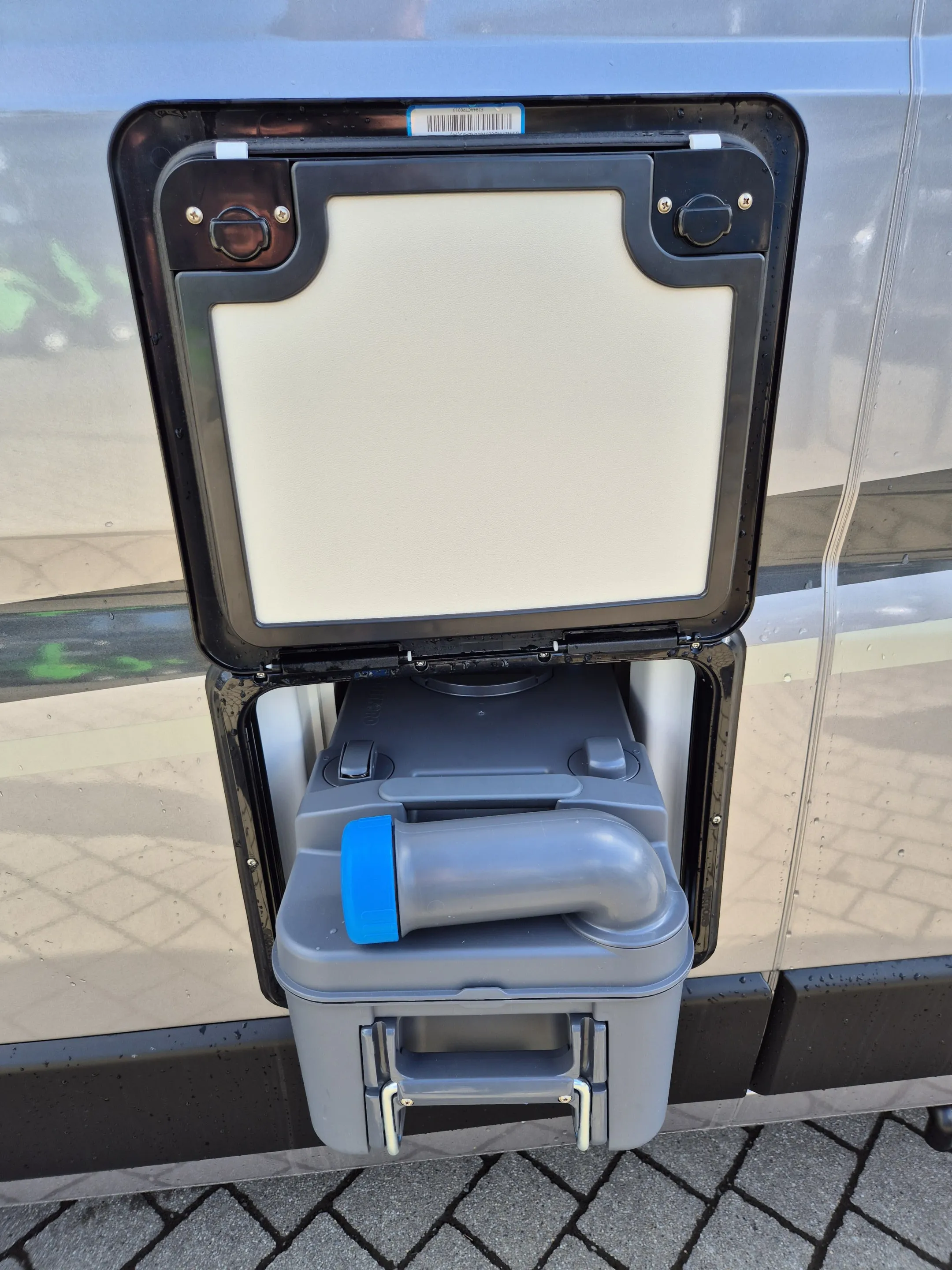 204681_39_caa90a14.jpg