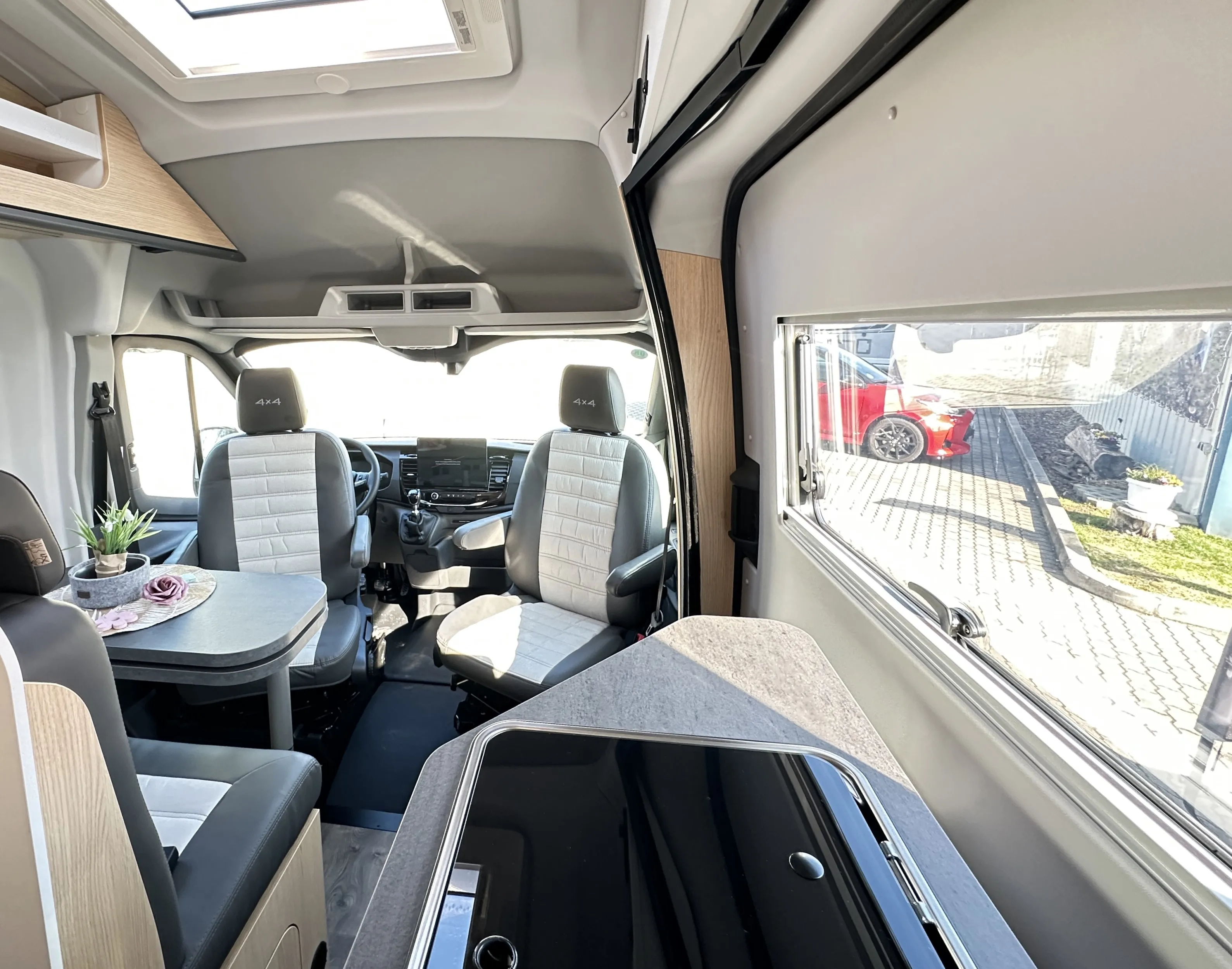 Sunlight A Cliff 4 x 4 -5065   (25).JPG