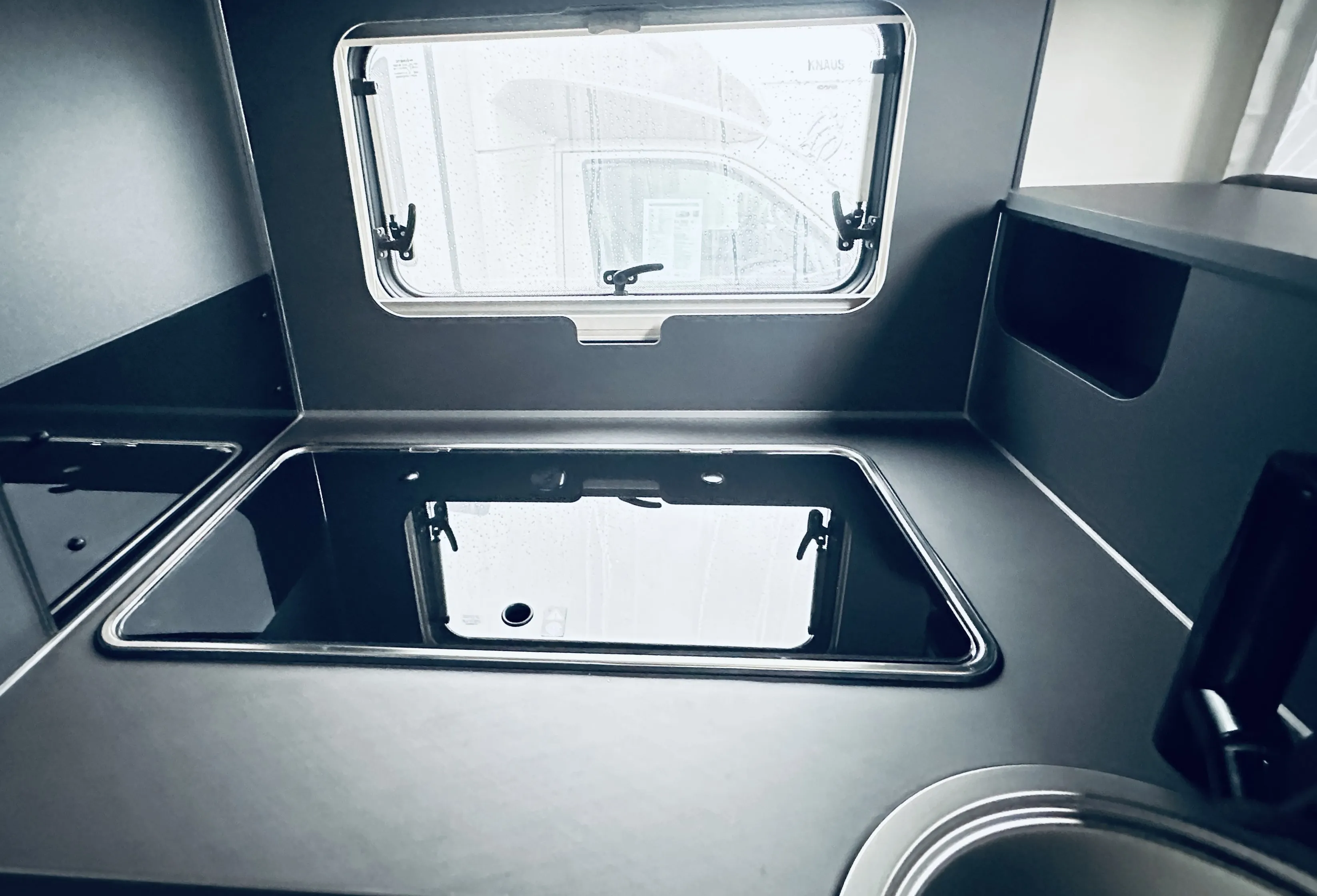 Knaus Life Ti 650 MF 4956 (11).JPG