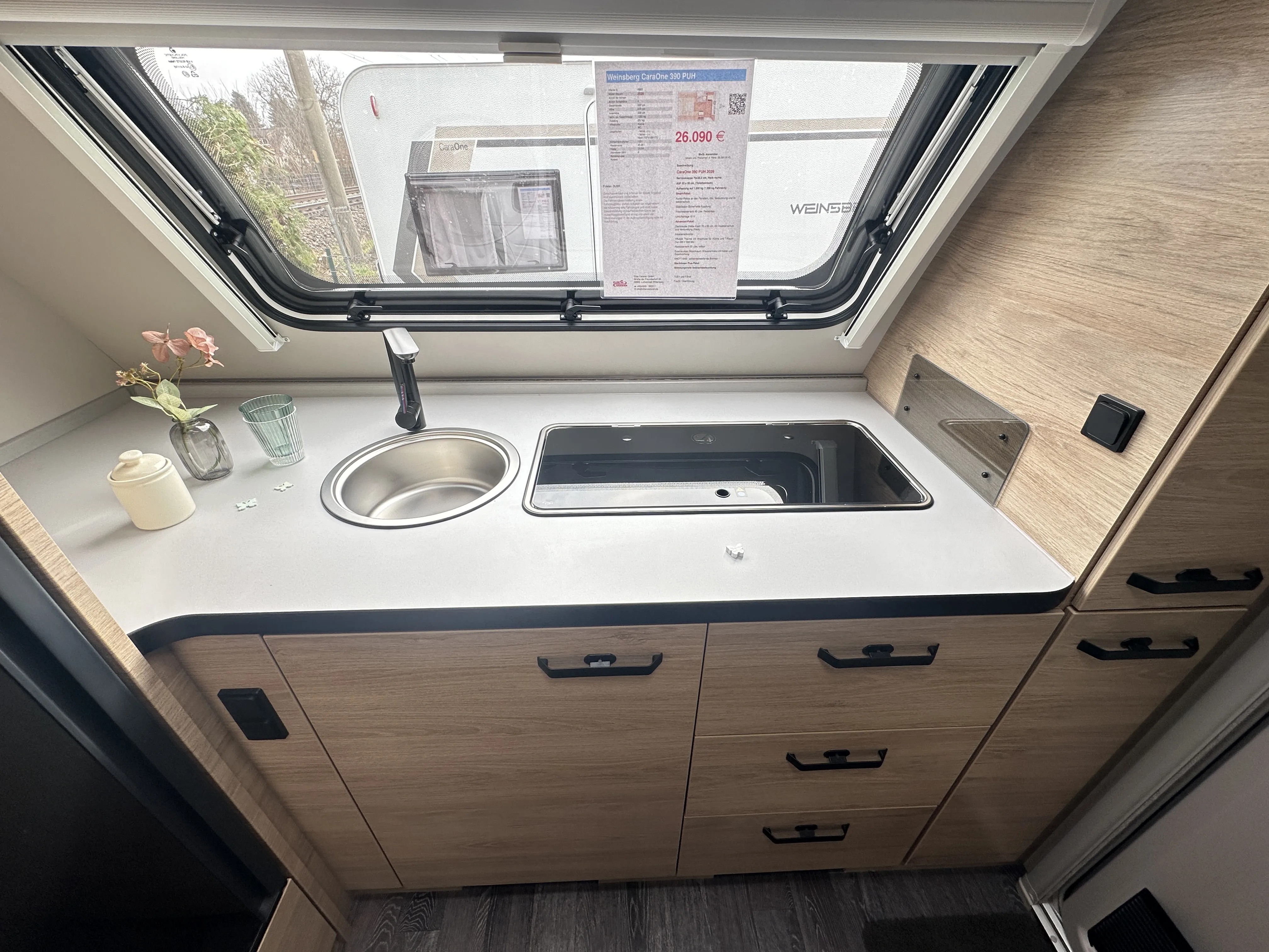 WB CaraOne 390 PUH 2026 - 4980 (21).JPG