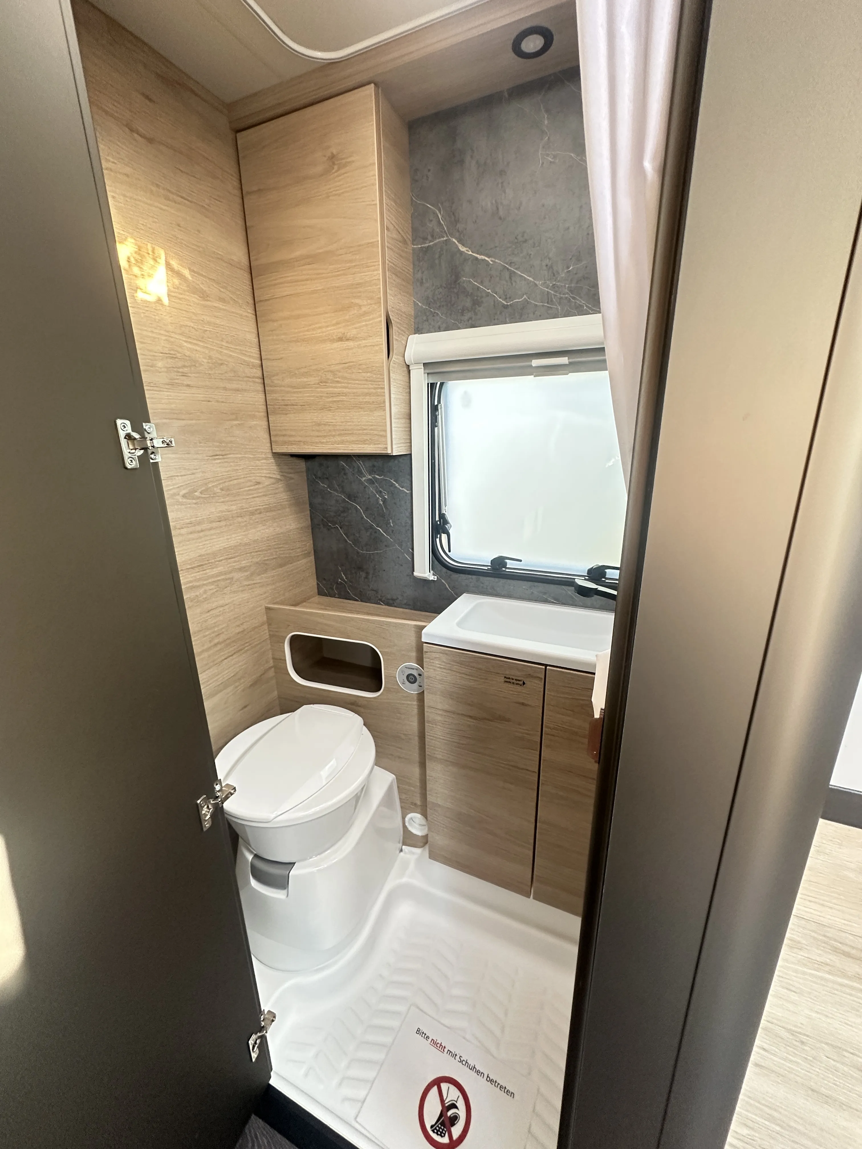 WB CaraOne 550 UK 5228 (14)7.webp