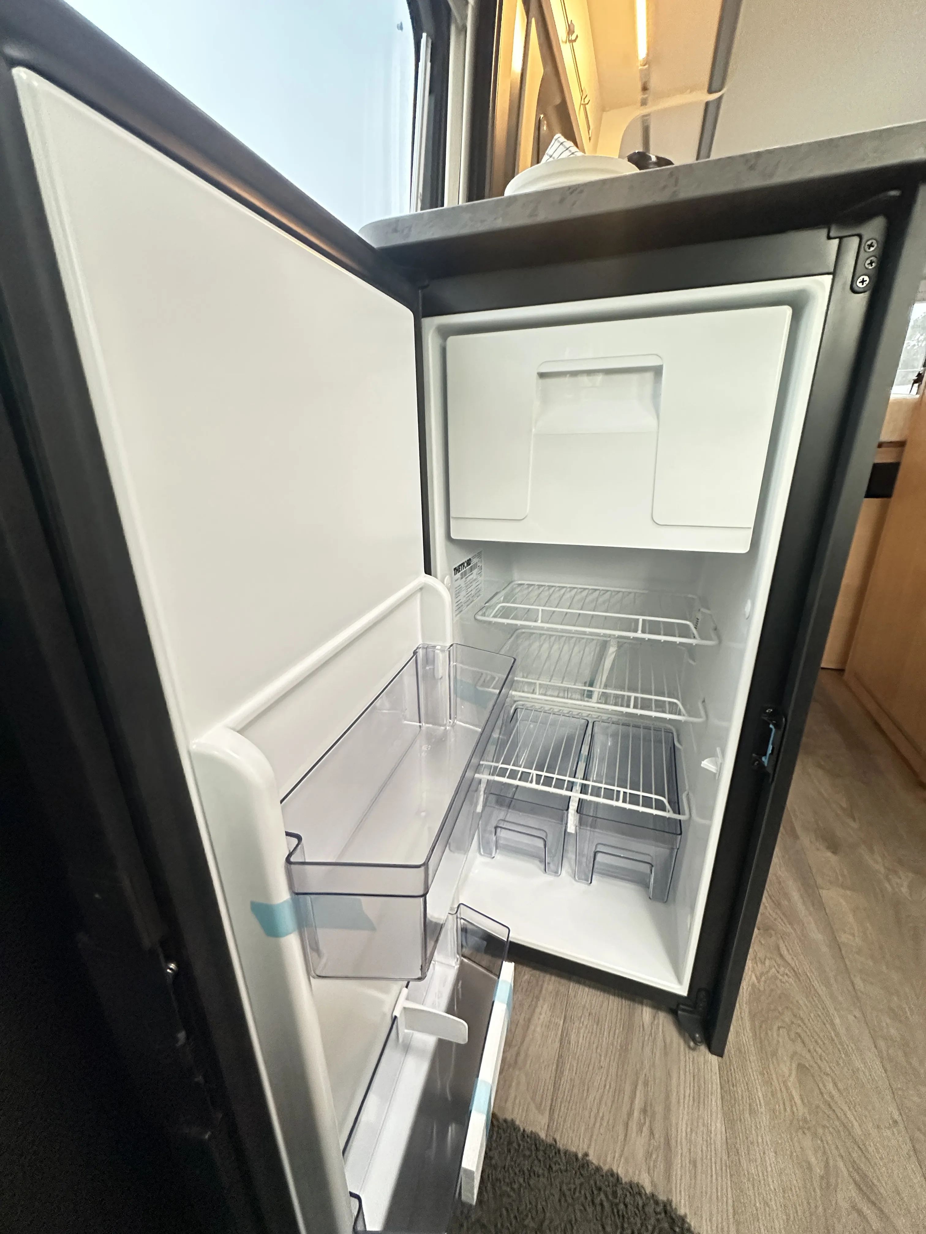 Sunlight Cliff 600 - 5025 (12).443327853.webp