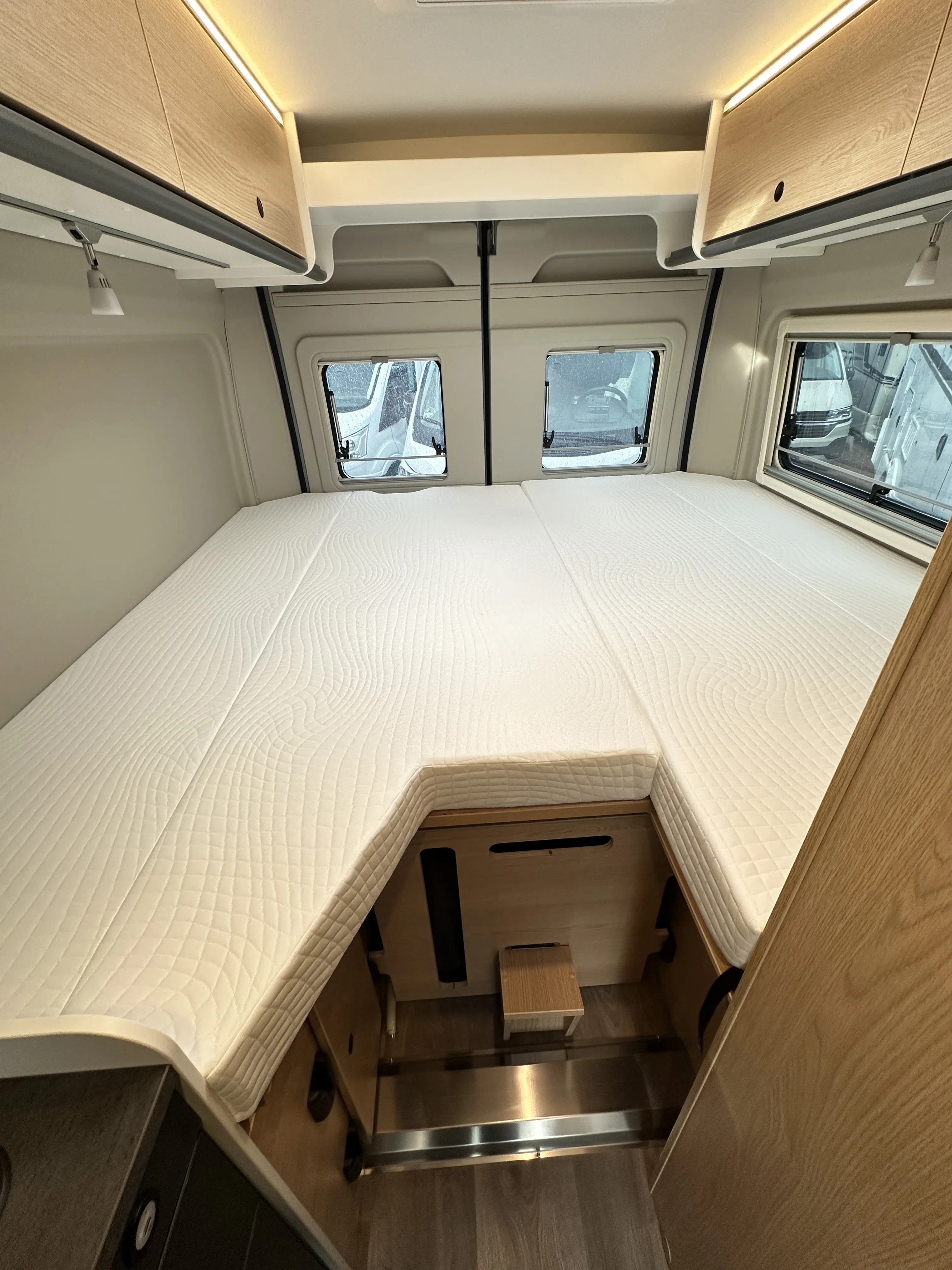 Sunlight Cliff 640  - 5033 (14)9.webp