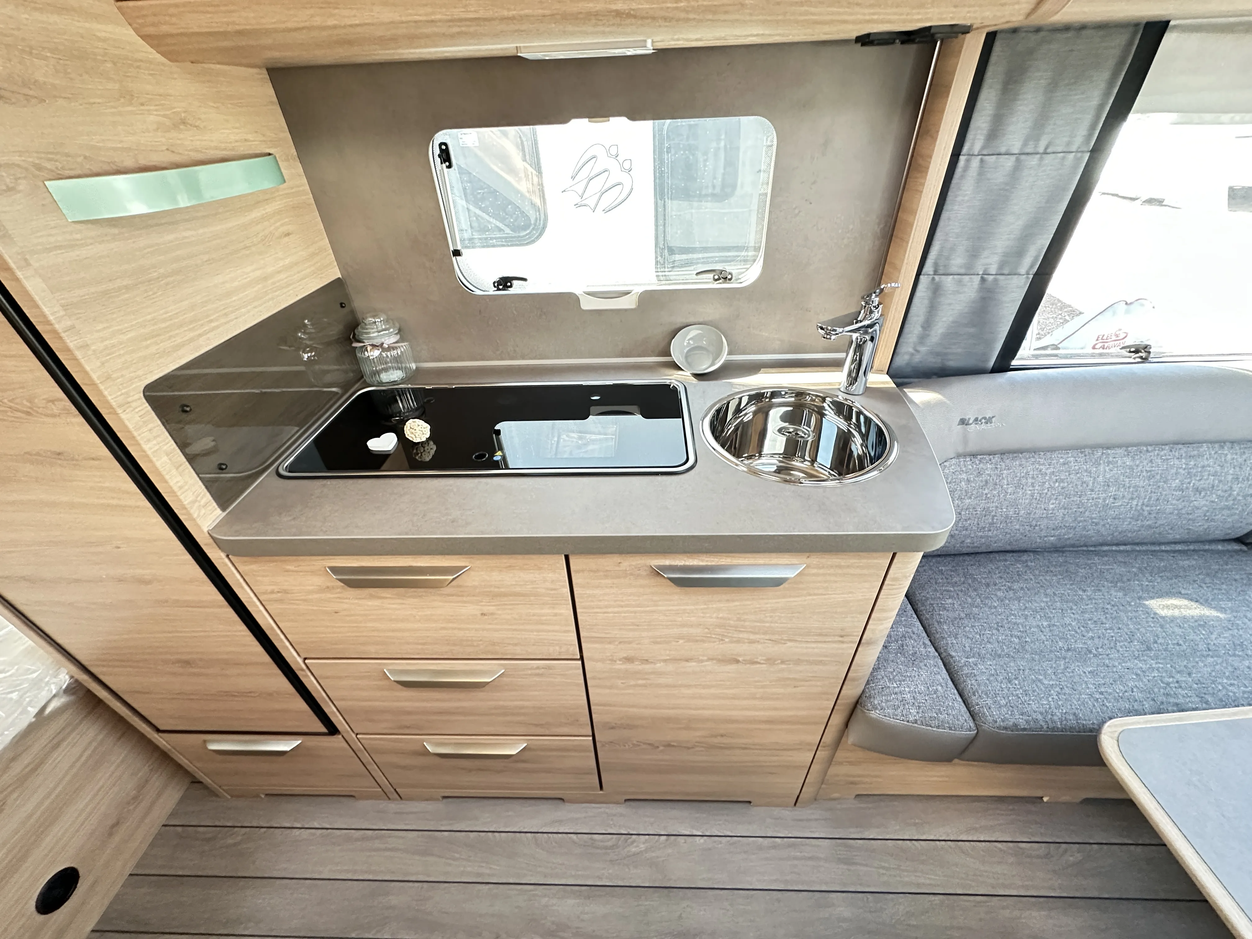 Knaus SW 500 UF 5068 (10).JPG