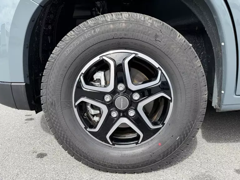 6676679.jpg