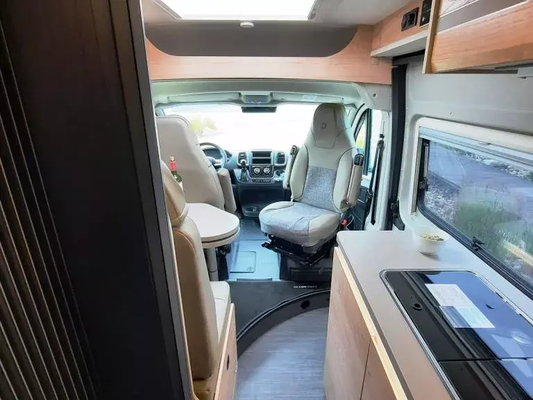 Sicht nach vorne.36023340.jpg