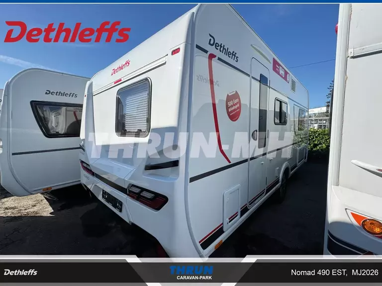 3_Nomad490EST_hinten-rechts.45383590.jpg