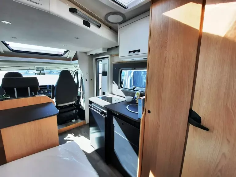 Sicht nach vorne schräg.40216614.jpg