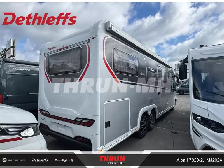 3_AlpaI7820_hinten-rechts.45393247.jpg