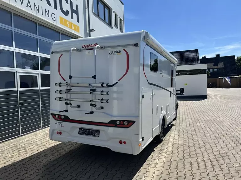 7517639.jpg