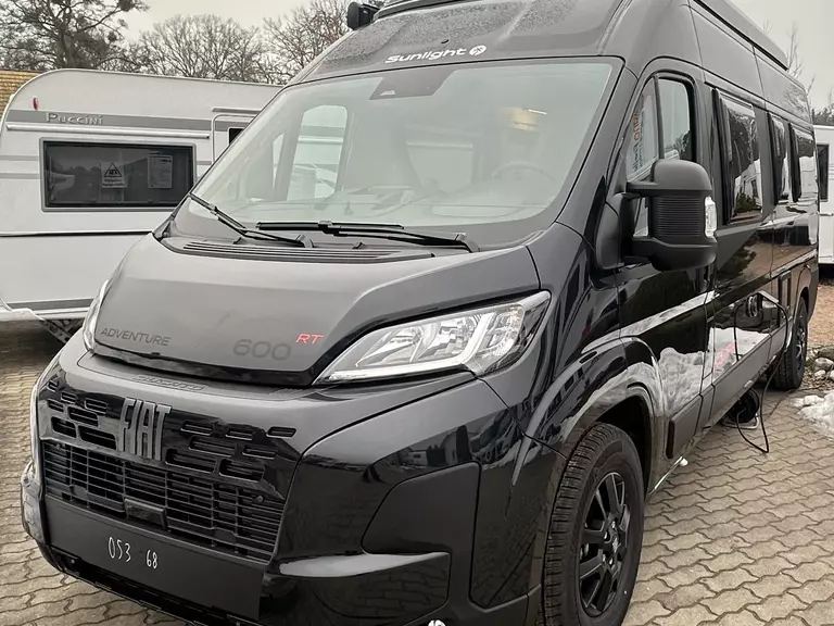 Sunlight Cliff 600 - 5025 (21).44332755.JPG