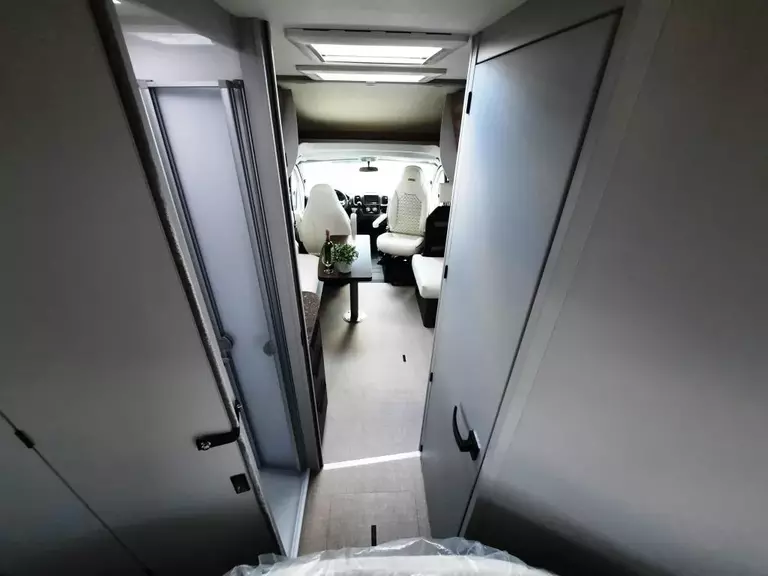Sicht nach vorne.41011667.jpg