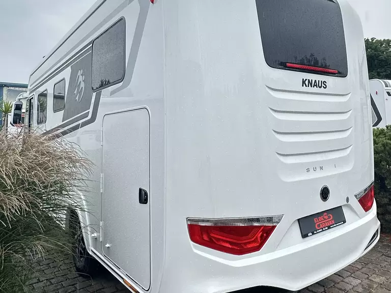 Knaus Sun I 700 LEG (20).JPG 4691.37938187.JPG