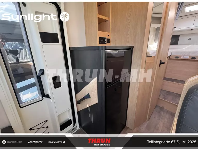 9_T67S_Kuehlschrank.jpg