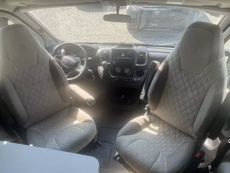 T1_Cockpit.jpg