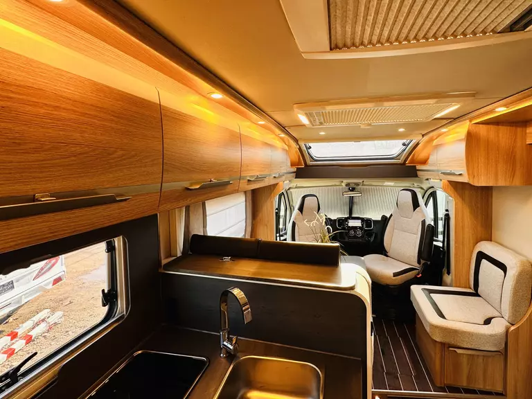 Knaus Sky Ti 700 MEG 4985  IC ( (18).43821219.JPG