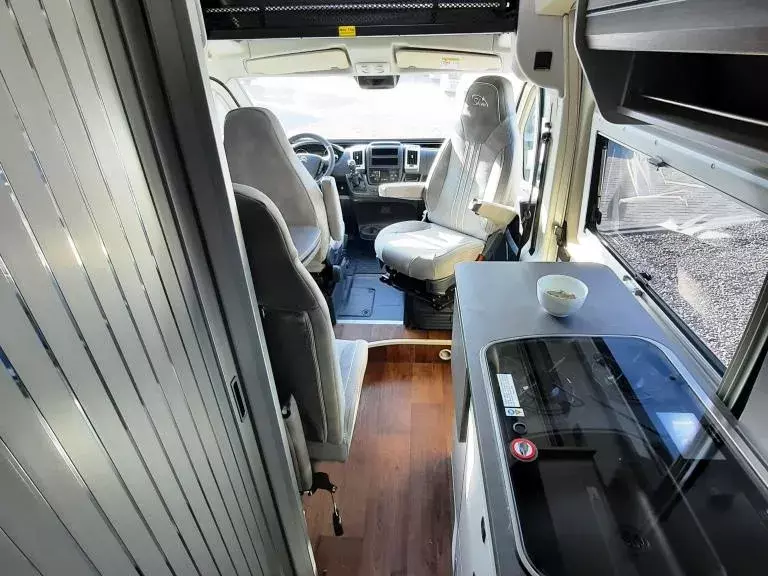 Sicht nach vorne.43997089.jpg