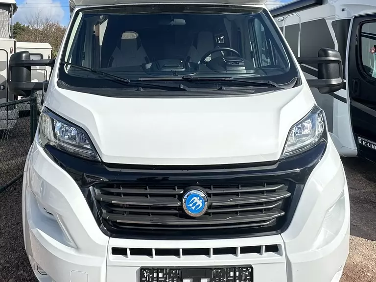 Knaus Live Wave 650 MF gebr. 5067 (2).JPG