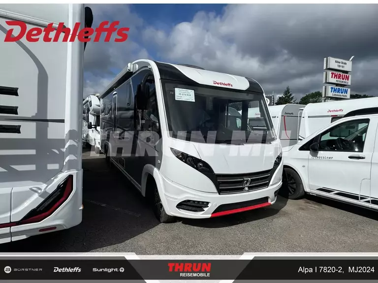 4_AlpaI7820_vorne-rechts.45393249.jpg
