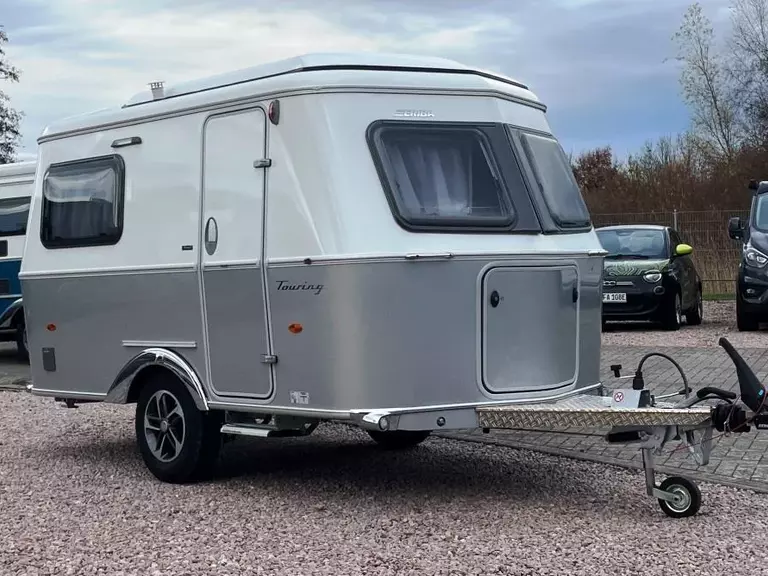 Front1.36845991.jpg