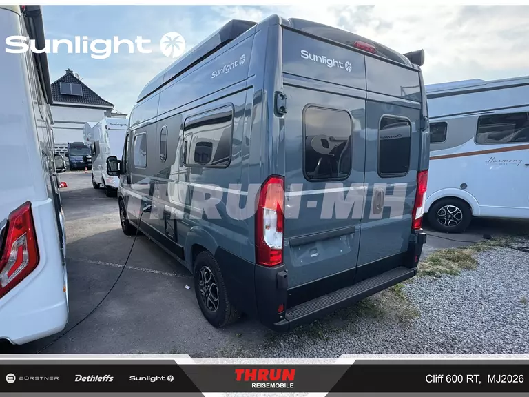 3_Cliff600RT_hinten-links.jpg