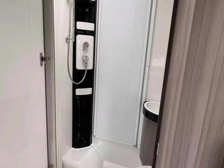 04. Waschraum.45666044.jpeg