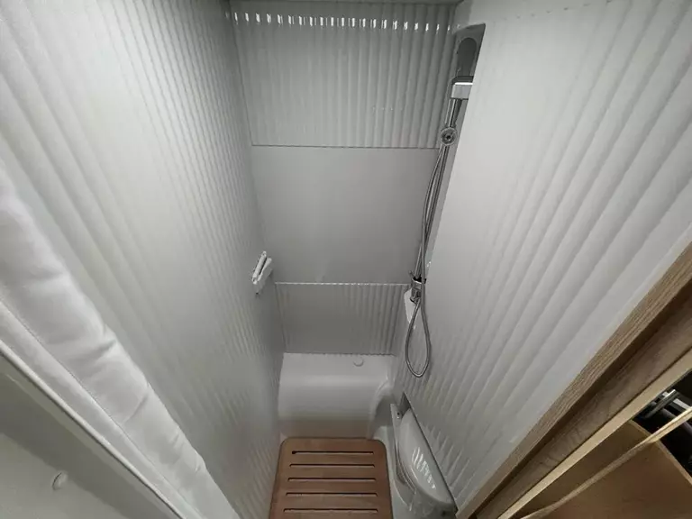 4834682.jpg