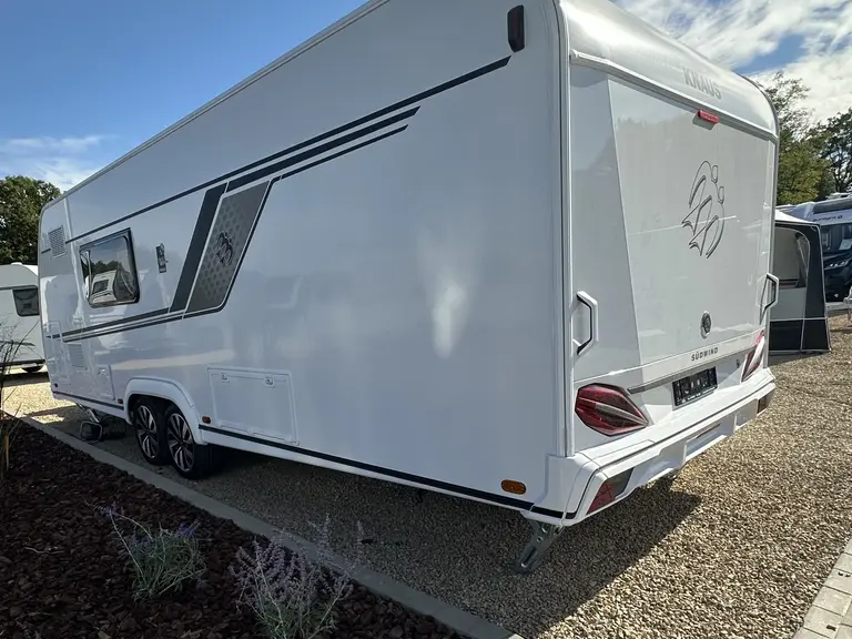 Knaus SW 650 PXB 5272 (1).JPG