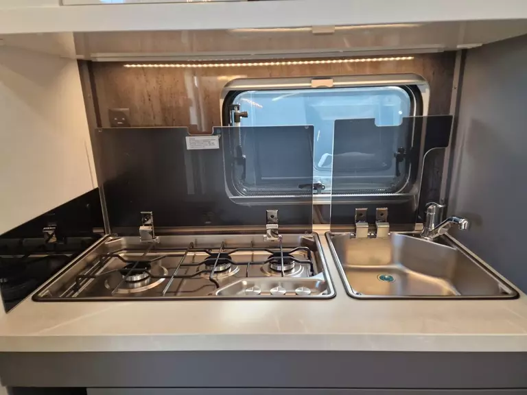 05 - Kocher.43853326.jpg