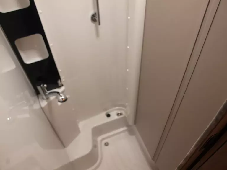 43585222.JPG