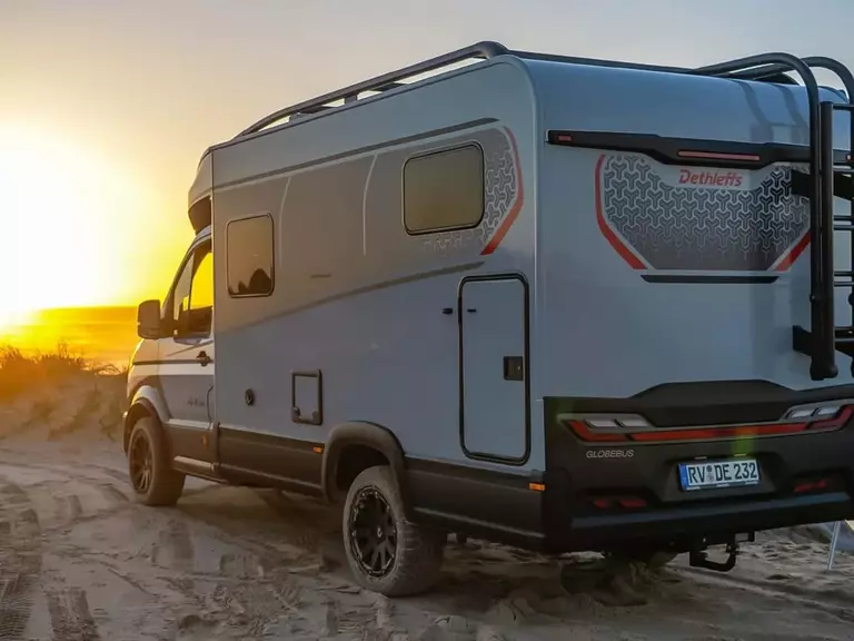 dethleffs-globebus-performance-4x4-t16-2026 (1).44457240.jpg