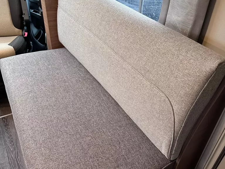 34805797.jpg