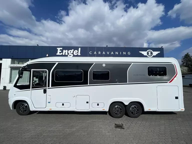5355206.jpg