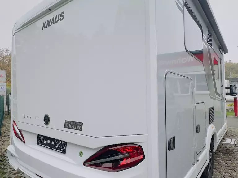 Knaus sky Ti 650 MEG 4981 (32).JPG