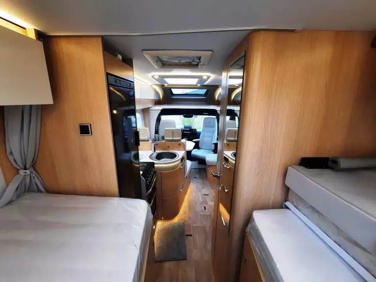 Sicht nach vorne.36785617.jpg