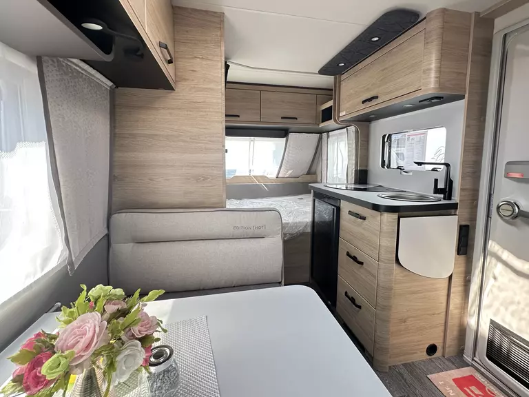 WB CaraOne 390 QD - 5221 (5).JPG
